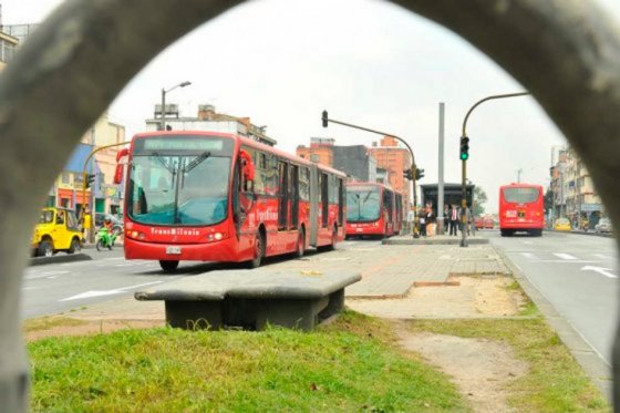 Llegan más buses de TransMilenio para atender alta demanda.