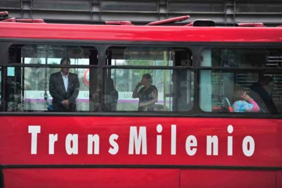 Inconformismo por el alza en tarifas de TransMilenio